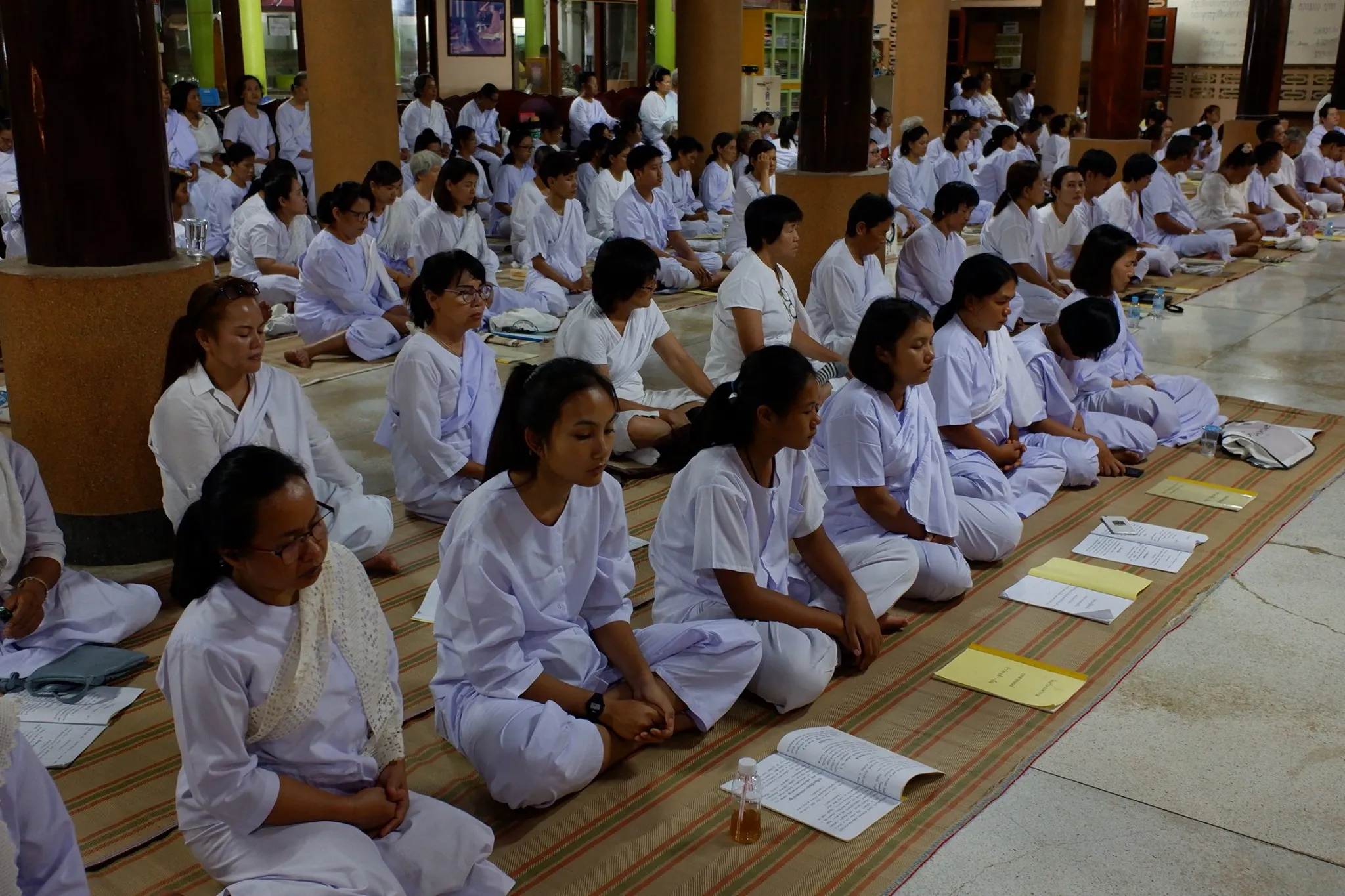 ทอดกฐิน